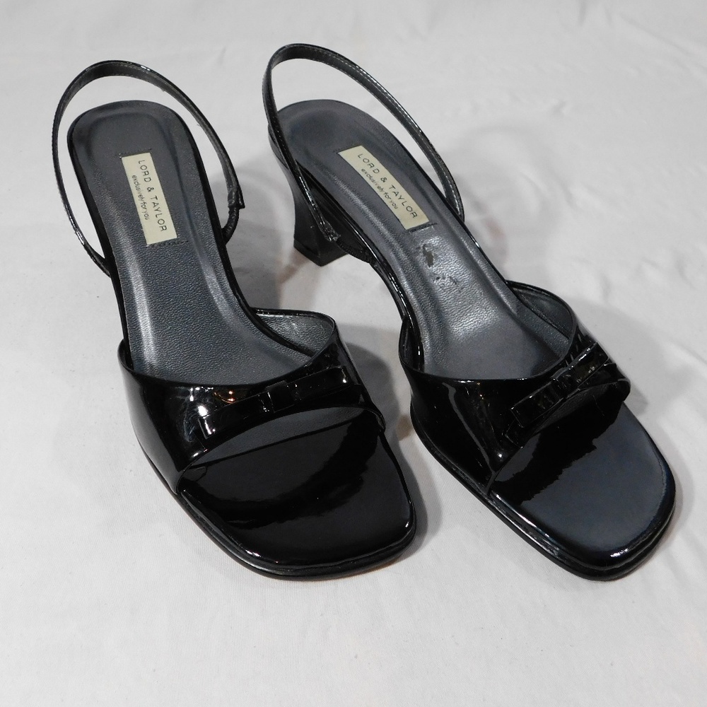 Lord and Taylor Ladies Sandals 8.5M Black Open Toe